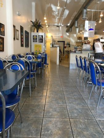 Lonni's Sandwiches Downtown